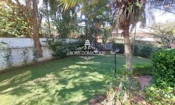 Imagem 6: Belíssima casa no miolo da Granja com 4 dormitórios sendo uma suíte Hiper Master com hidro