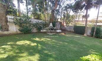 Imagem 5: Belíssima casa no miolo da Granja com 4 dormitórios sendo uma suíte Hiper Master com hidro