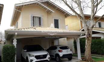 Imagem: Casa com 3 Quartos e 3 banheiros à Venda