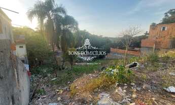 Imagem 2: Excelente terreno com 900m já limpo e pronto para o seu projeto! Numa ótima localização em