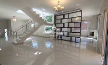 Imagem: Linda!! casa 3 suítes/8 vagas/lazer de