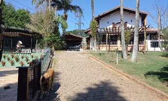 Imagem 3: Casa com 4 dormitórios em terreno de 1.000 m na melhor região de Cotia. Ao lado da Granja