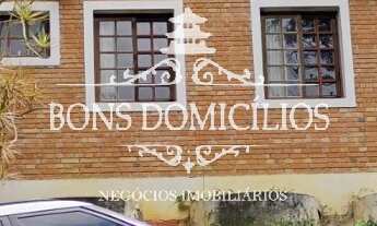 Imagem 3: CHÁCARA NA DIVISA DE EMBU COM GRANJA VIANA - 03 quartos, 01 suíte, 3 salas, 04 banheiros