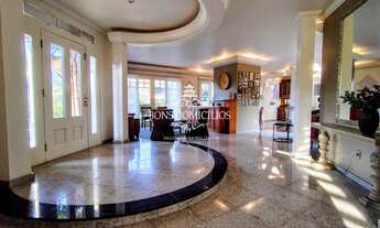 Imagem 3: Casa de esquina, alto padrão em Santana de Parnaíba 600 m², 3 suítes com varanda, vista pa