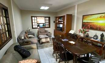 Imagem 3: CASA 2 DORMITÓRIOS SENDO 1 SUÍTE COM EDICULA E 2 VAGAS GARAGEM PRÓXIMO AO MESC