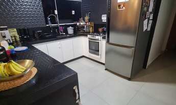 Imagem 3: BELO SOBRADO PRÓXIMO AO CLUBE MESC