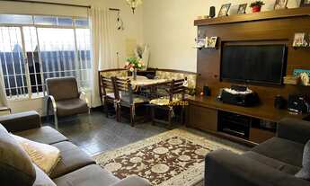 Imagem 2: CASA TÉRREA DE 3 DORMITÓRIOS (DE APRÓX. 184,00 M² ÁREA CONSTRUÍDA) À VENDA POR R$ 650.000