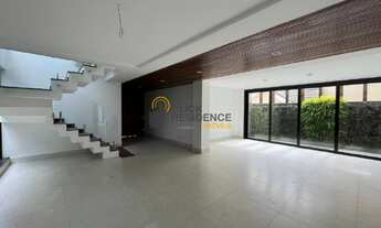 Imagem: Imperdível Sobrado de Luxo no Swiss Park