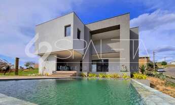 Imagem: Residência dos sonhos à venda no condomínio