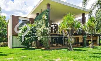 Imagem 6: Mansão contemporânea e incrivelmente decorada à venda na Fazenda da Grama