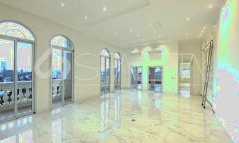 Imagem 7: Cobertura neoclássica com vista permanente e o privilégio do sol da manhã à venda no Resid