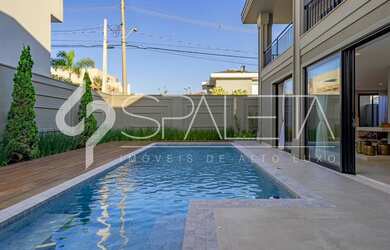 Imagem 2: Impecável residência clássica totalmente mobiliada à venda no Swiss Park em Campinas