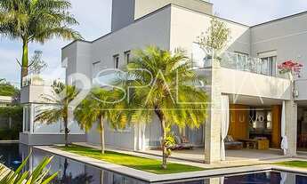 Imagem 1: Residência moderna com lazer completo à venda na Reserva dos Vinhedos em Louveira