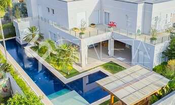 Imagem 2: Residência moderna com lazer completo à venda na Reserva dos Vinhedos em Louveira