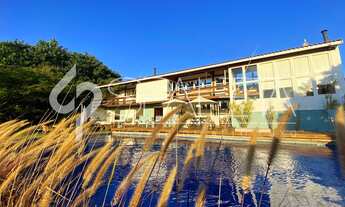 Imagem 3: Propriedade incrível em terreno com mais de 22.000 m², marina particular e vista para a re