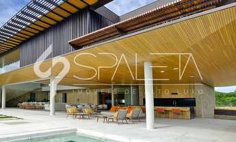 Imagem 2: Residência de altíssimo padrão com 7 suítes à venda na Quinta da Baroneza