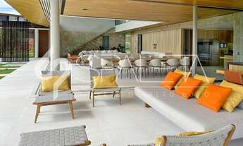 Imagem 4: Residência de altíssimo padrão com 7 suítes à venda na Quinta da Baroneza