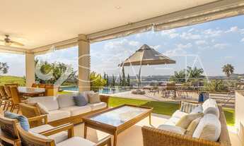 Imagem: Encantadora residência com arquitetura