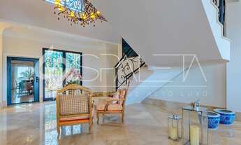 Imagem 7: Encantadora residência com arquitetura toscana à venda na Fazenda da Grama / Praia da Gram