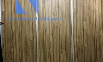 Imagem 4: Apartamento confortável com 58m² , em andar baixo, com 2 dormitórios com planejados, sala