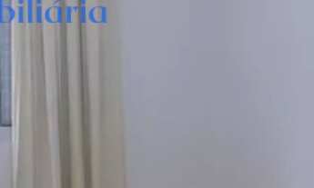 Imagem 7: Apartamento confortável com 63m² no 1° andar, sendo 2 dormitórios, sala ampla com varanda