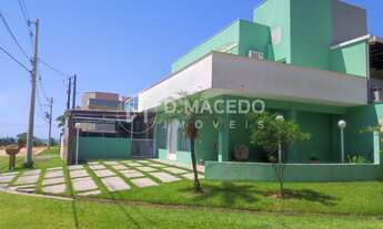 Imagem: Magnífica Casa em Condomínio à Venda