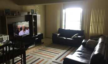 Imagem: 3 dormitórios na Rua James Stolz