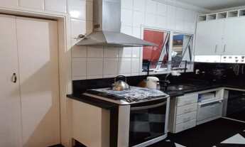 Imagem 6: Sobrado em condomínio fechado