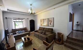 Imagem: Sobrado na Vila Graciosa