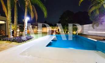 Imagem 2: Espetacular mansão de luxo com 5 quartos na Barra da Tijuca, Rio de Janeiro - RJ: 5 suítes