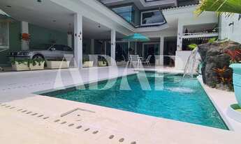 Imagem 4: Venda de Casa em Condomínio de Luxo na Vargem Grande, Rio de Janeiro - 4 Quartos, 4 Suítes