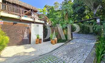 Imagem 2: Imponente Casa em Condomínio à Venda em Vargem Grande, Rio de Janeiro - RJ: 4 Quartos, 4 S