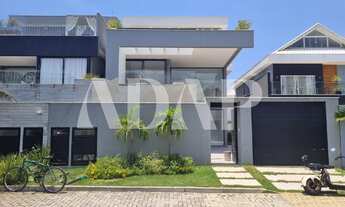 Imagem: Casa de luxo no Recreio dos Bandeirantes