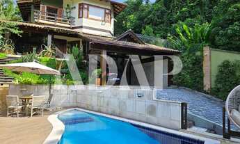 Imagem 5: Imponente Casa em Condomínio à Venda em Vargem Grande, Rio de Janeiro - RJ: 4 Quartos, 4 S