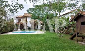 Imagem 4: Imperdível casa em condomínio na Barra da Tijuca - 3 quartos, 2 suítes, 2 salas, 5 banheir