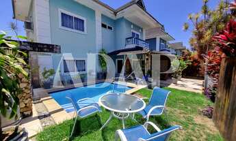 Imagem: Casa de Luxo à Venda 4 Quartos, 4 Suítes