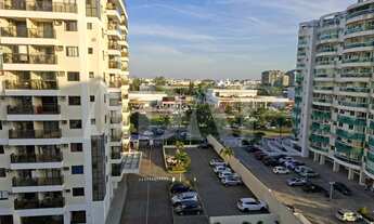 Imagem 2: Imperdível: Apartamento à venda no Recreio dos Bandeirantes, RJ - 2 quartos, 1 suíte, 1 va