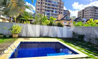 Imagem 4: Casa com 4 Suítes, Sótão e Amplo Terreno - Recreio dos Bandeirantes