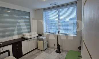 Imagem 7: Oportunidade única: Sala comercial à venda na Barra da Tijuca, dividida em 3 salas, 1 banh