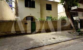 Imagem 2: Imperdível: Casa à venda em Laranjeiras-RJ, 4 quartos, 2 salas, 2 banheiros, 3 vagas de ga