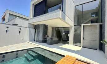 Imagem: Casa em condomínio de luxo em Vargem Pequena