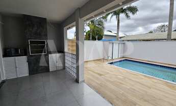 Imagem 2: Linda Casa com 3 Suítes Legalizada Condomínio com Infra Completa - Vargem Pequena