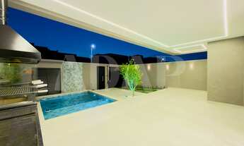 Imagem 3: Casa em Condomínio de Luxo no Recreio dos Bandeirantes - Rio de Janeiro-RJ: 4 Quartos, 4 S