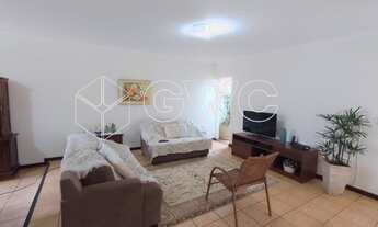 Imagem 3: Imóveis/casas/residências, 4 dormitórios, 2 suíte, 3 banheiro, 4 vagas na garagem, 200M² d