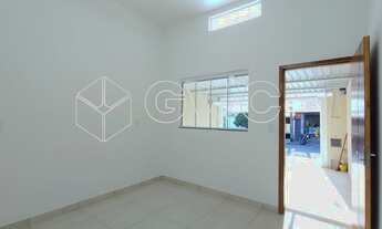 Imagem 3: Imóveis/casas/residências, 2 dormitórios, 1 banheiros, 2 vagas na garagem, 115M² de Área C