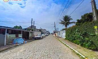 Imagem 6: Sobrado Versátil para Venda com ótimo potencial para gerar Renda, com Sala Comercial