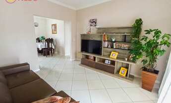 Imagem 3: Sobrado Versátil para Venda com ótimo potencial para gerar Renda, com Sala Comercial