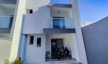 Imagem 4: Sobrado Geminado com 02 Suítes SEMIMOBILIADO - Localizado na Meia Praia á 650 metros do M