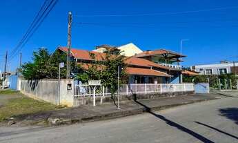 Imagem 5: EXCELENTE CASA DE ESQUINA COM AMPLO TERRENO MEDINDO 342,00m² TOTAL