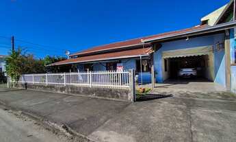 Imagem 4: EXCELENTE CASA DE ESQUINA COM AMPLO TERRENO MEDINDO 342,00m² TOTAL